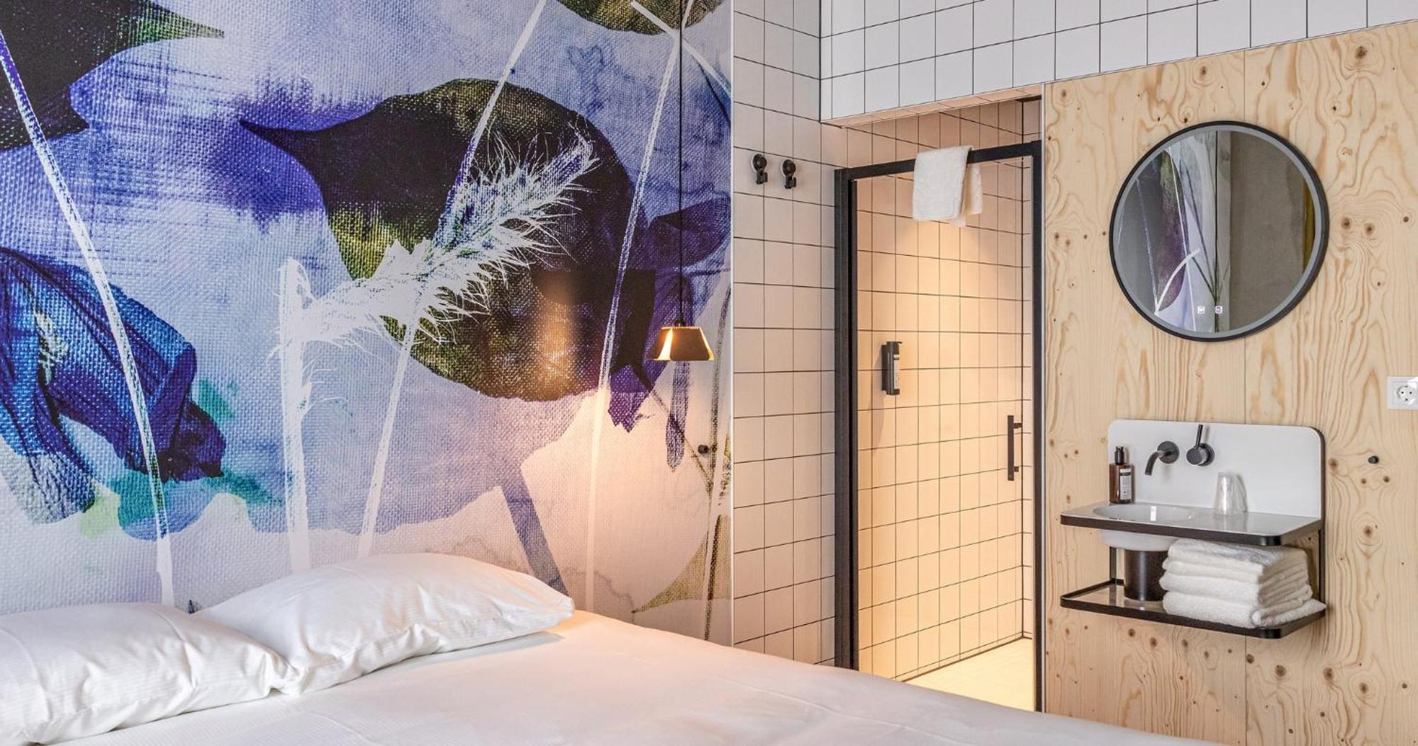 Moloko, Modern Designed Sleep & Shower Hotel In City Center, Digital Key By Sms Enschede Exteriör bild