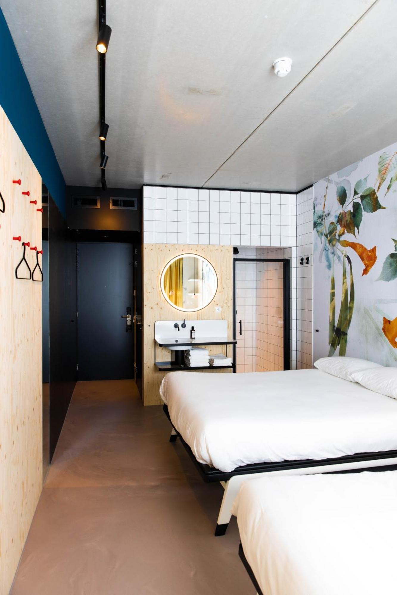Moloko, Modern Designed Sleep & Shower Hotel In City Center, Digital Key By Sms Enschede Exteriör bild